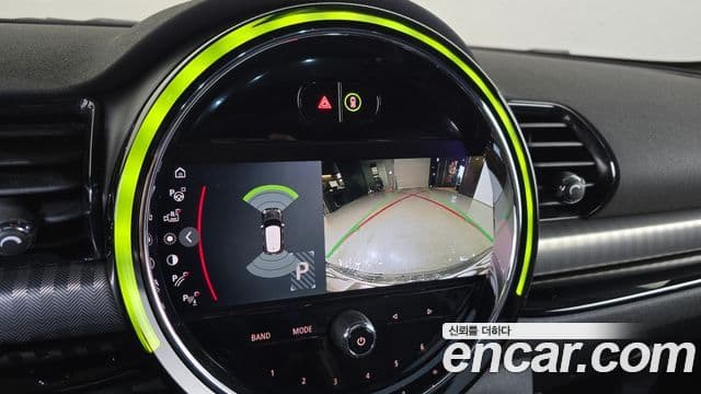 Mini Cooper S 클럽맨 2세대, 2023 15