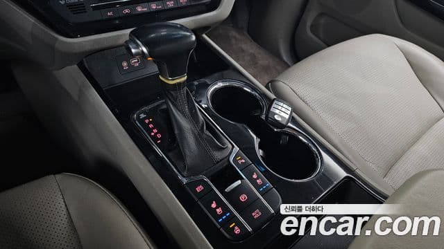 Kia The / новый New Carnival Prestige, 2019 9