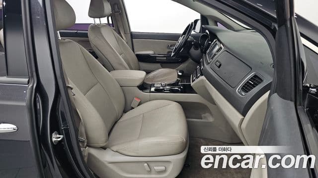 Kia The / новый New Carnival Prestige, 2019 10