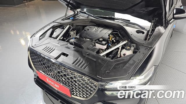 Genesis GV70, 2022 6