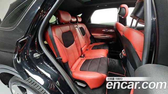 Genesis GV70, 2022 12