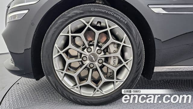 Genesis G80 (RG3) бензин 2.5 турбо AWD, 2023 все фото