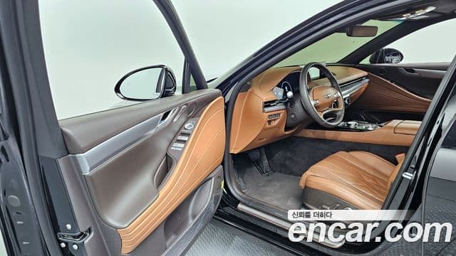 Genesis G80 (RG3) бензин 2.5 турбо AWD, 2023 10