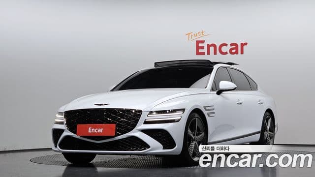 Genesis G80 (RG3) бензин 2.5 турбо AWD, 2025 1