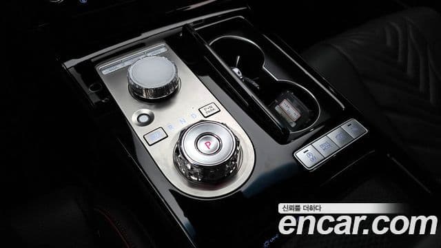 Genesis G80 (RG3) бензин 2.5 турбо AWD, 2025 9