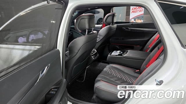 Genesis G80 (RG3) бензин 2.5 турбо AWD, 2025 12