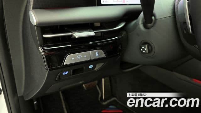 Genesis G80 (RG3) бензин 2.5 турбо AWD, 2025 16