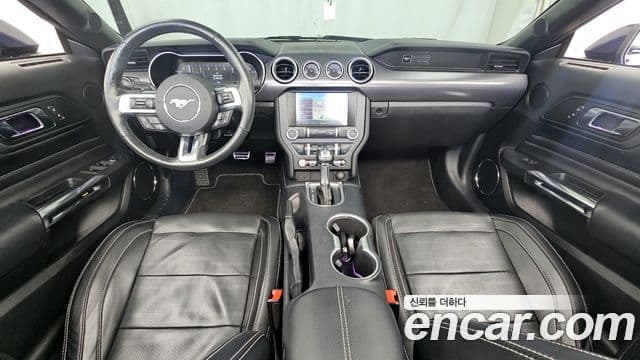 Ford Mustang GT кабриолет, 2020 7