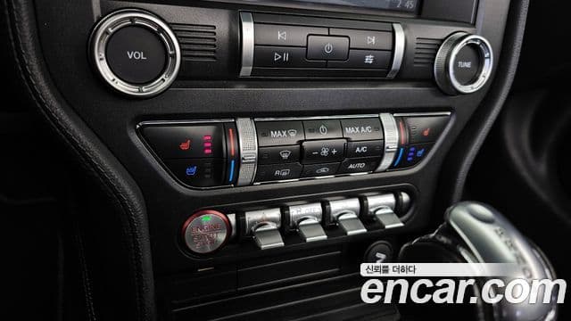 Ford Mustang GT кабриолет, 2020 18