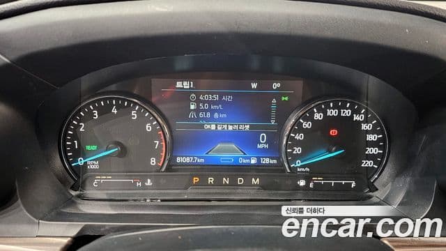 Ford Explorer 6세대, 2021 8