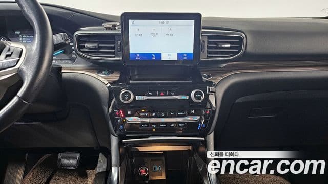 Ford Explorer 6세대, 2021 15