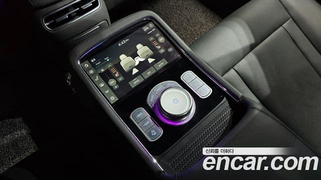 Genesis G90 (RS4) бензин 3.5 турбо AWD, 2022 19