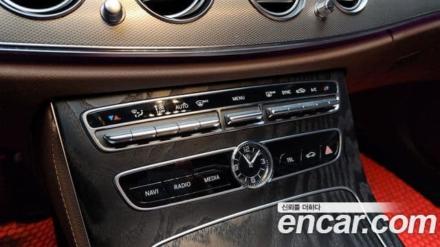 Mercedes-Benz E-класс W213 Avantgarde, 2020 16