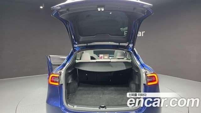 Tesla модель Y, 2024 20