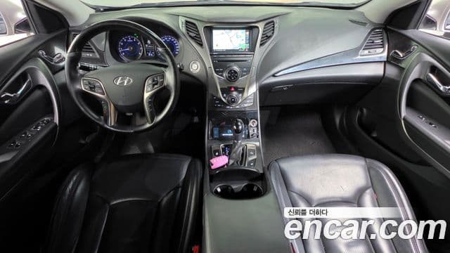 Hyundai Grandeur HG Modern, 2013 7