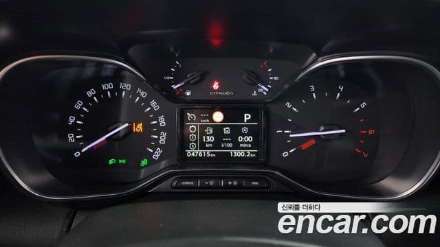 Ситроен / DS C3 Эйркросс (Aircross) 1.5 BlueHDi Feel (название комплектации), 2019 8