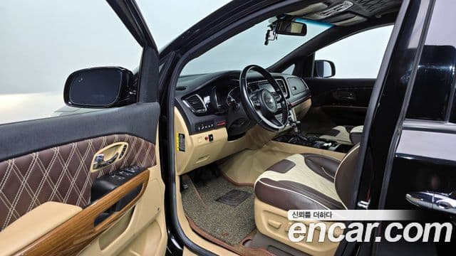Kia All New Carnival Noblesse, 2018 11