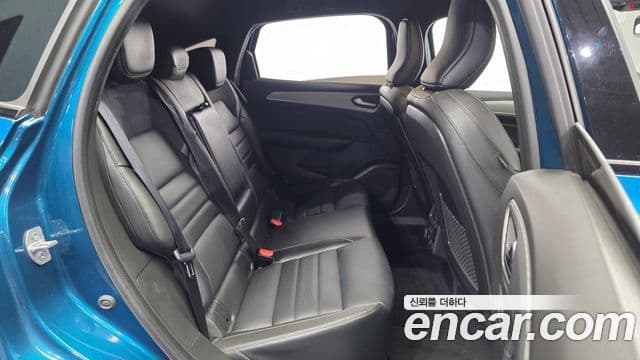 Renault Korea(Samsung) XM3 1.6 E-TECH Инспайр (Inspire) Design пакет, 2024 12