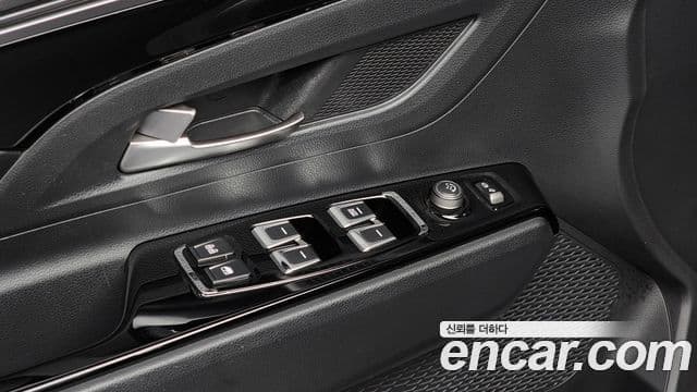 KG모빌리티(SsangYong) Beautiful Korando дизель 1.6 2WD C3, 2020 13