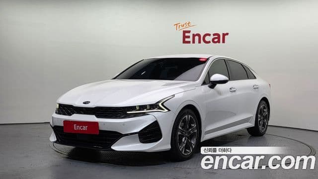 Kia K5 3세대 Signature, 2021 1