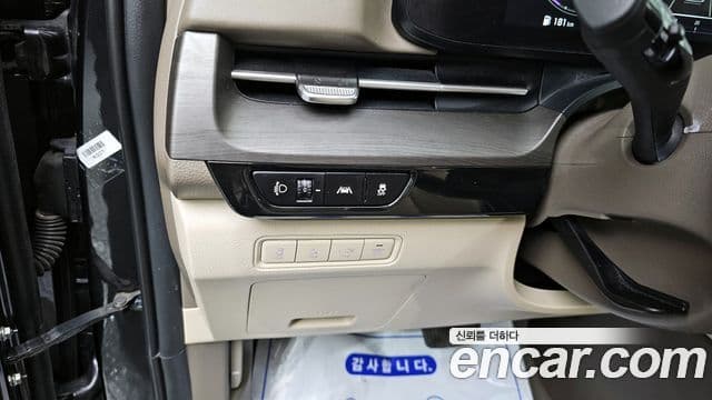 Kia Carnival 4세대 Signature, 2023 12