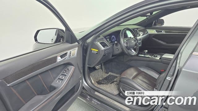 Genesis G80 Sport, 2018 10