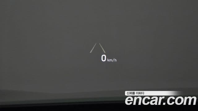 Genesis G80 Sport, 2018 17