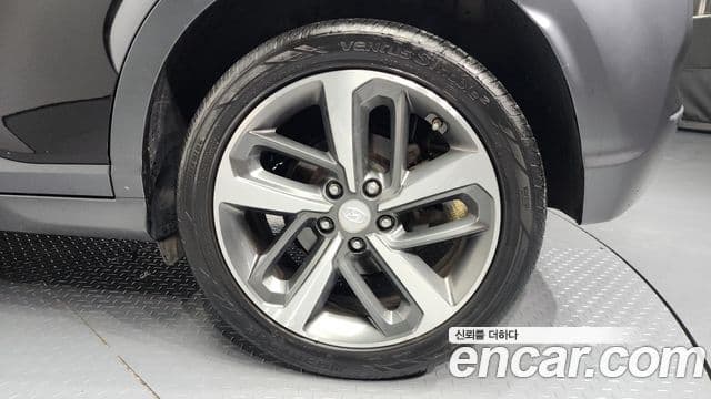 Hyundai Kona Modern Art, 2019 все фото