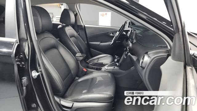 Hyundai Kona Modern Art, 2019 11