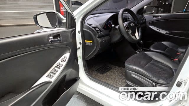 Hyundai Accent(новый кузов / новое поколение) Modern, 2014 11