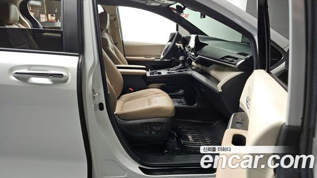 Toyota Sienna 4세대, 2024 11