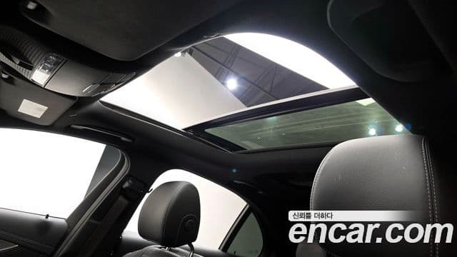 Mercedes-Benz E-класс W213 AMG Line, 2023 18