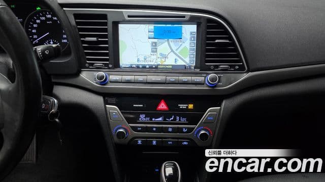 Hyundai Avante AD 1.6 GDI Smart, 2017 14