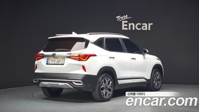 Kia Seltos Signature, 2022 2