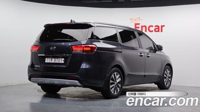 Kia All New Carnival Luxury, 2016 2
