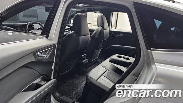 Audi Q4 e-Tron (F4) 40 Premium Sportback, 2023 11