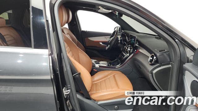 Mercedes-Benz GLC-класс X253 GLC300e 4MATIC, 2022 11