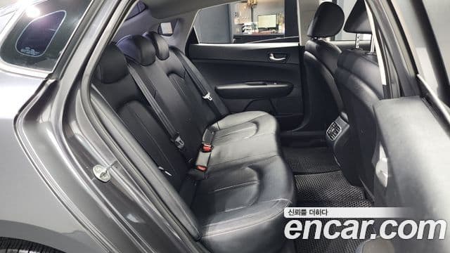 Kia K5 2세대 Prestige, 2018 12