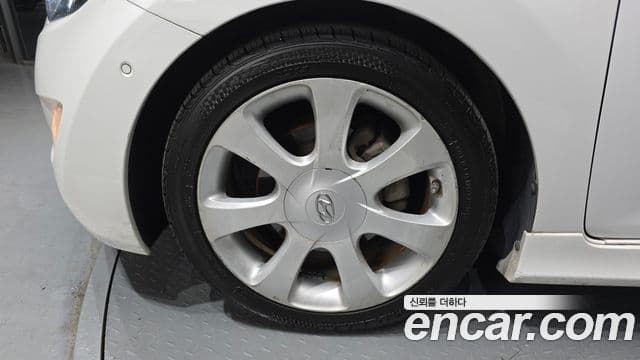 Hyundai Avante MD M16 GDI top, 2011 все фото