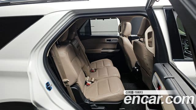 Ford Explorer 6세대 2.3 Limited 4WD, 2022 11
