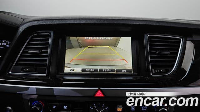 Hyundai Genesis DH Modern, 2016 18