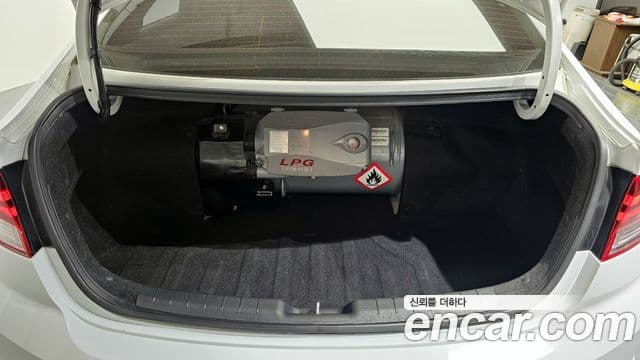 Hyundai The / новый New Avante AD Modern(для людей с инвалидностью), 2019 20