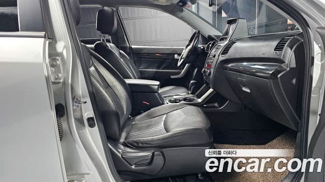 Kia Sorento R топовая версия, 2011 11