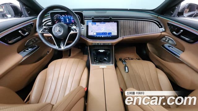 Mercedes-Benz E-класс W214 Exclusive, 2024 7