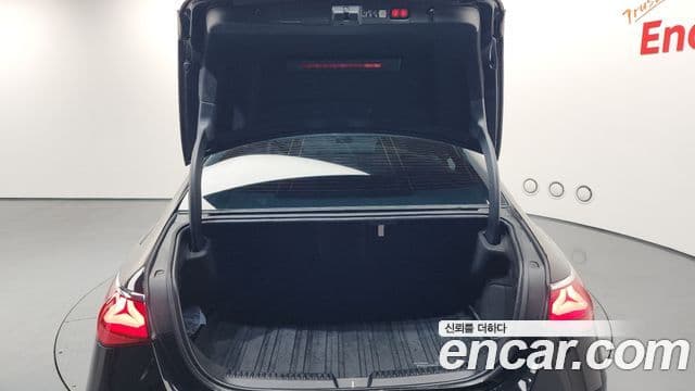 Mercedes-Benz E-класс W214 Exclusive, 2024 20