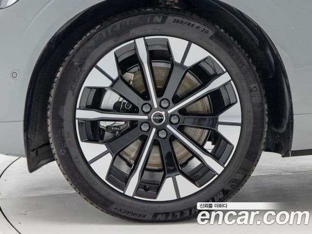 Volvo XC60 2세대 B5 Ultra Bright Air подвеска, 2026 все фото