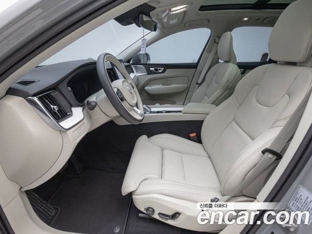 Volvo XC60 2세대 B5 Ultra Bright Air подвеска, 2026 9