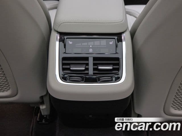 Volvo XC60 2세대 B5 Ultra Bright Air подвеска, 2026 16