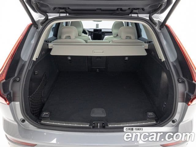 Volvo XC60 2세대 B5 Ultra Bright Air подвеска, 2026 17