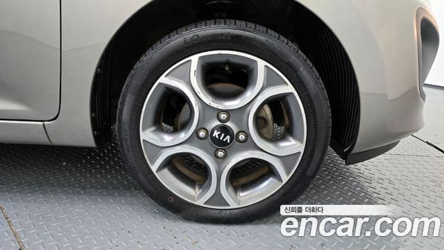 Kia All New Morning Luxury, 2012 все фото